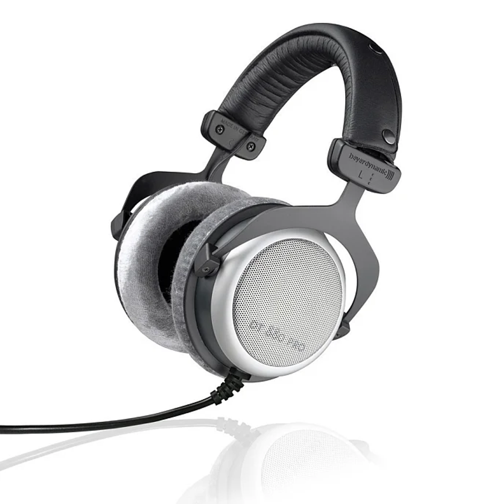 Beyerdynamic DT 880 Pro 250 Ohm (серебристо-черный) проводные полноразмерные наушники