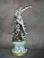 Фарфор. Статуэтка. Леди. Capodimonte. Италия