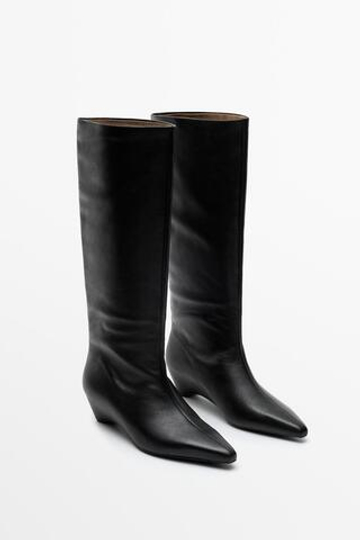 Massimo Dutti Кожаные сапоги на танкетке, черный