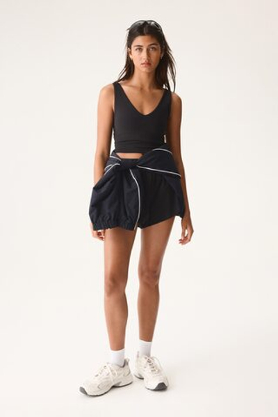 Спортивный топ SculptMove™ со встроенным бра - H&M