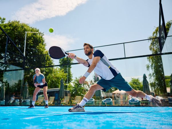📊ЧЕМ ОТЛИЧАЮТСЯ ИГРОКИ СЛЕВА И СПРАВА? НАУЧНЫЙ РАЗБОР