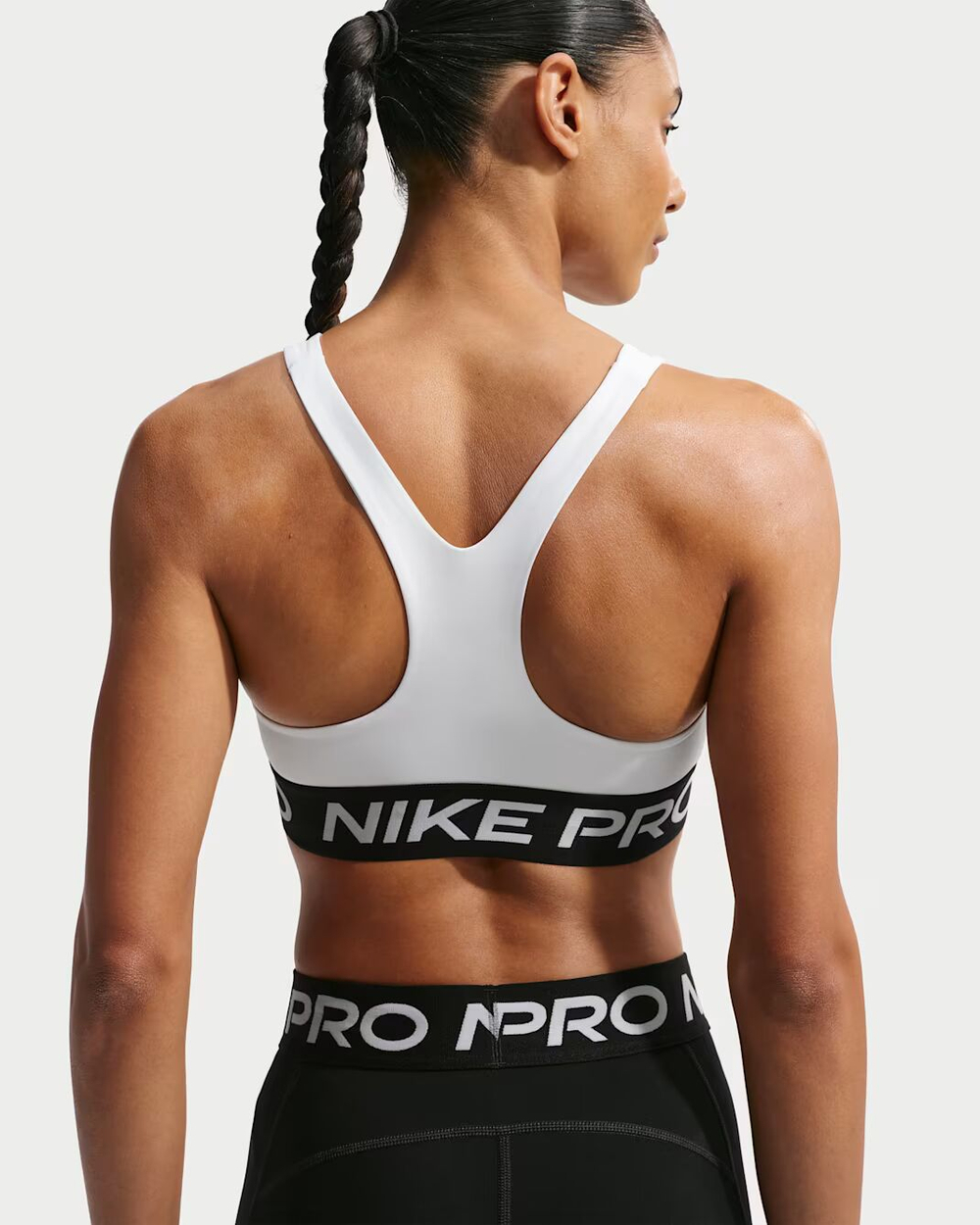 Nike Pro 365 Женский спортивный бюстгальтер без косточек с легкой поддержкой - NIKE