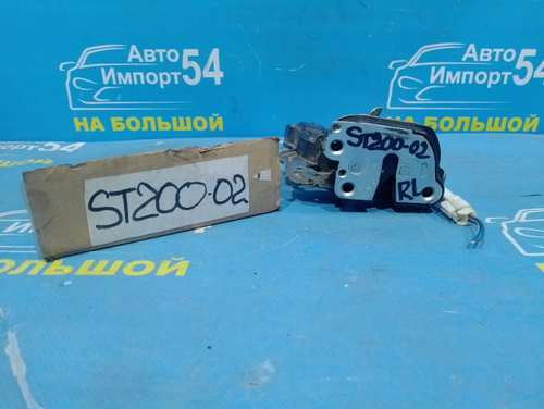 Замок двери задней левой TOYOTA CARINA ED 1997