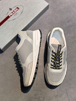Кроссовки Prada