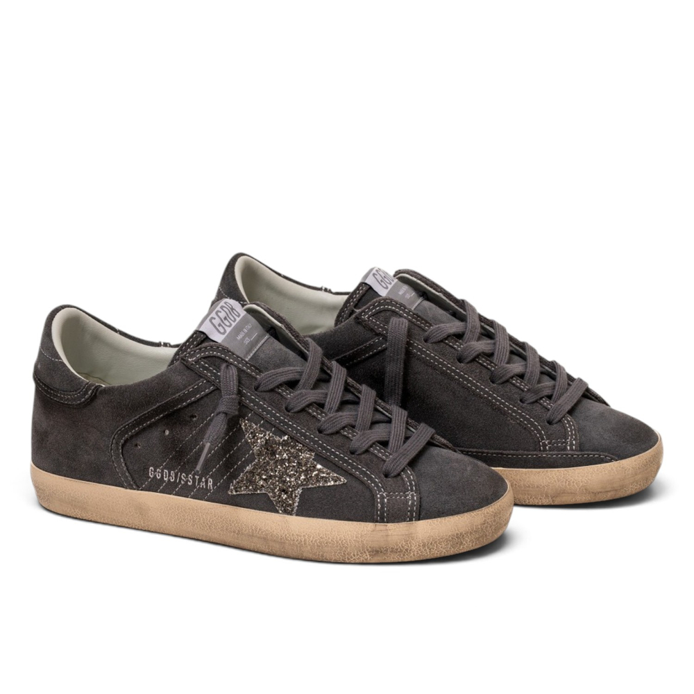 Women’s Super-Star in grey suede with a glitter star
