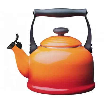 Le Creuset Традиционный чайник 2,1л Пламя 92000800090000