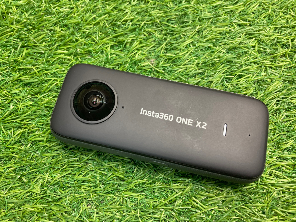 Insta360 One X2