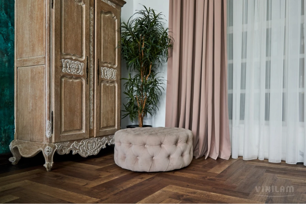 Кварц-винил ISOCORE Vinilam Parquet Herringbone 6,5 мм Паркет Версальский 2.07 м2