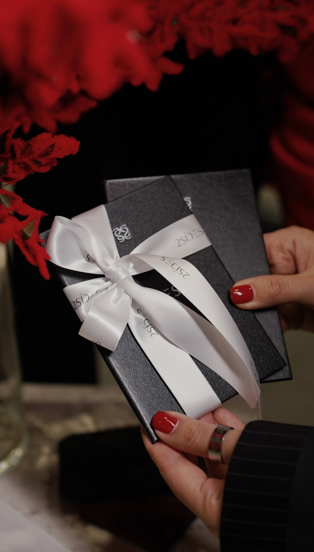Сертификат 3000₽ на покупки в 2SIDES