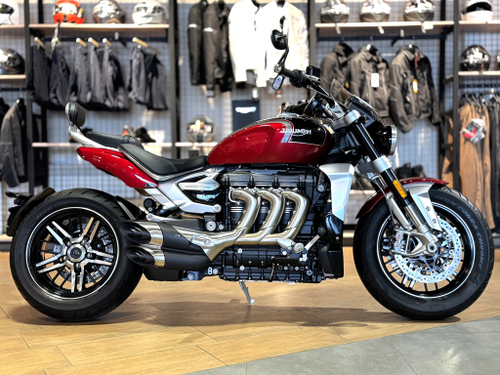 Triumph Rocket III GT 