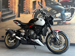 Triumph Trident 800, 2026