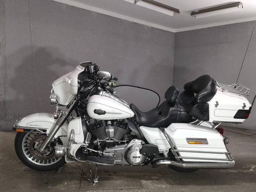 Harley-Davidson Electra Glide FLHTCU 1690 2011