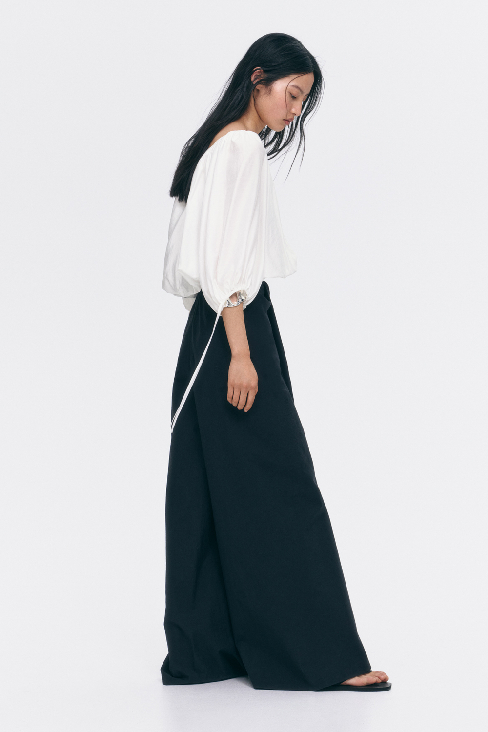 Блуза оверсайз со шнуровкой - H&M
