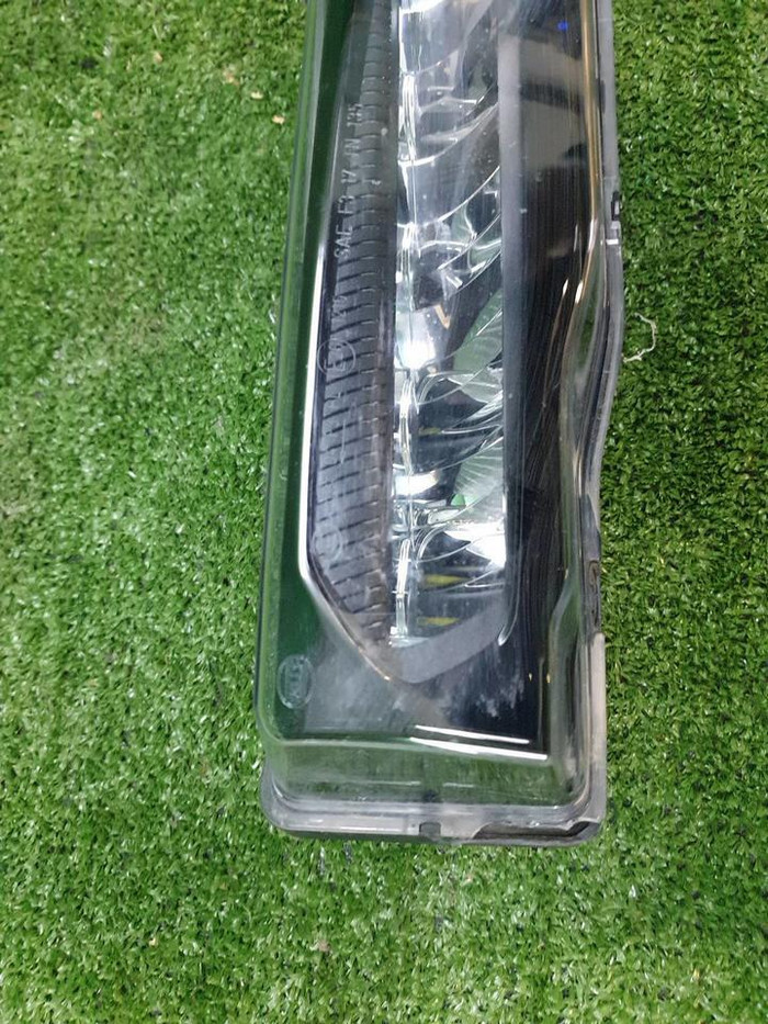 ПТФ правая BMW X3 G01 X4 G02 (2017-2021) LED