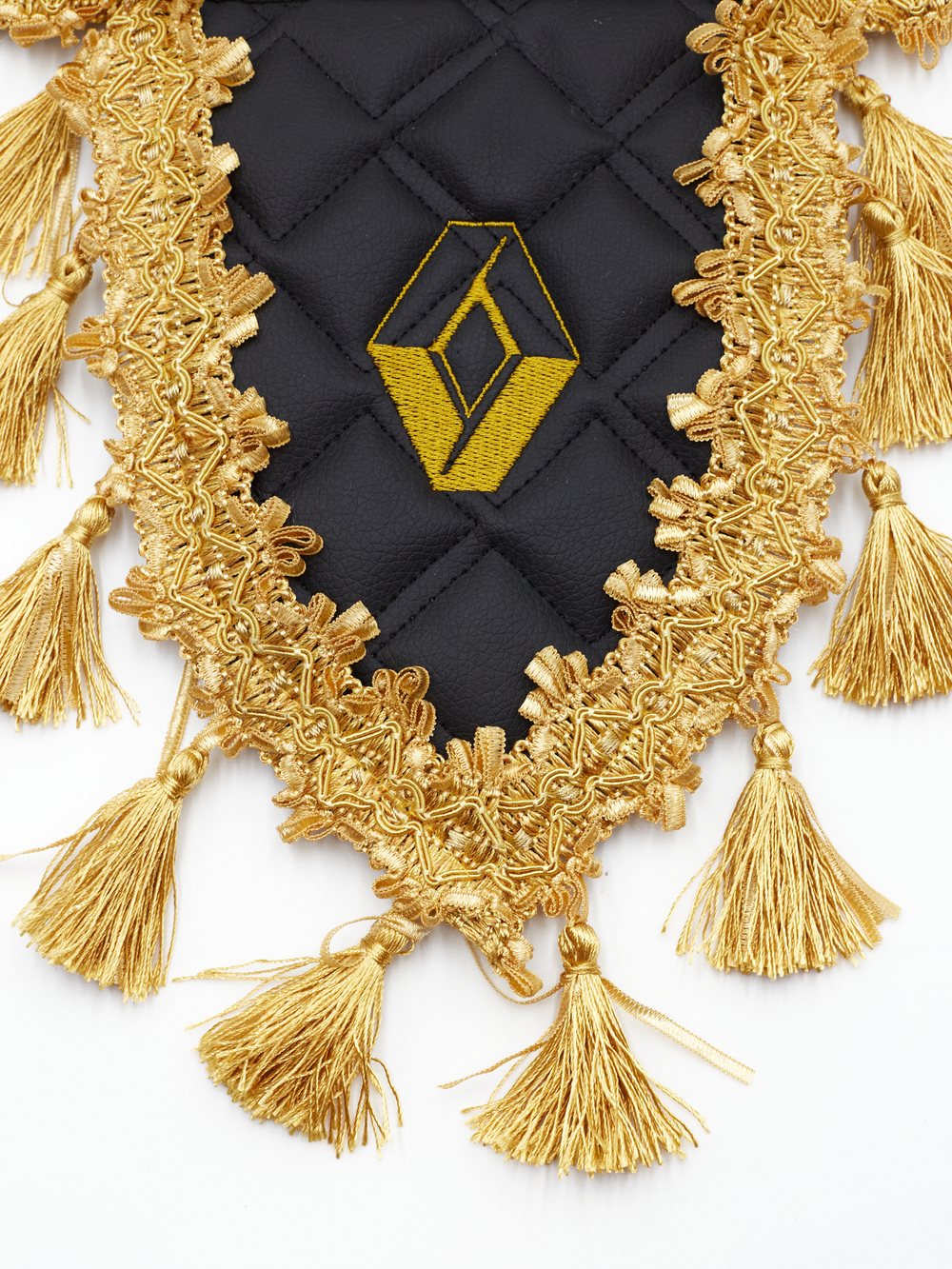Вымпел тройной RENAULT (экокожа, черный с золотыми кисточками)