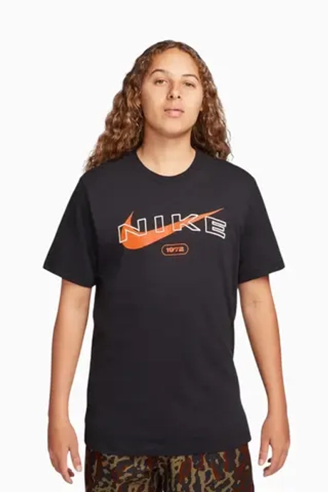 Футболка Nike Sportswear