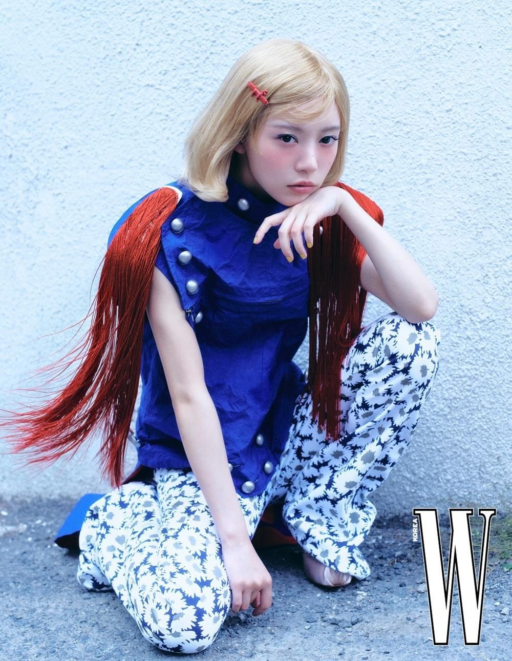 публикация W - 2026 Vol. 7 LOUISE TROTTER D Type