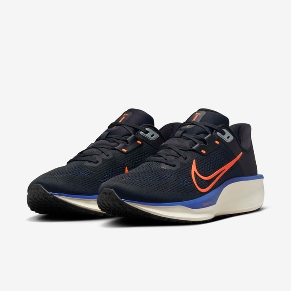 Кроссовки мужские NIKE Quest 6