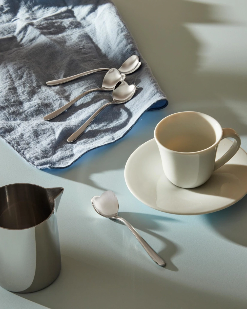 Alessi Набор из 4 ложек для кофе эспрессо, 10 см. AMMI08SET