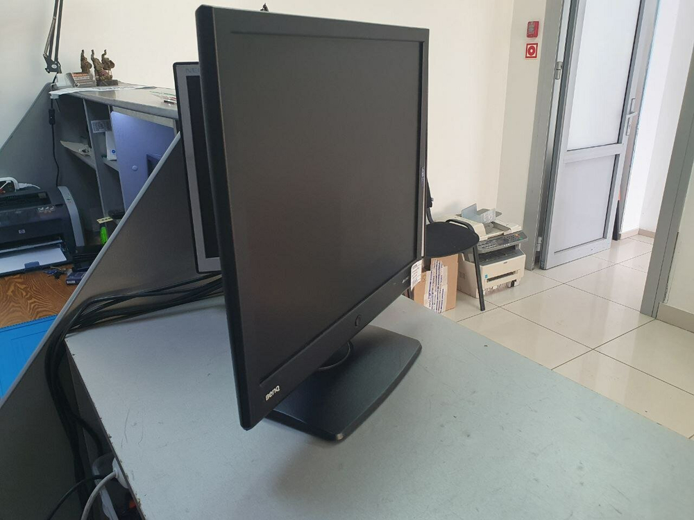 ЖК-монитор 19" BenQ BL912