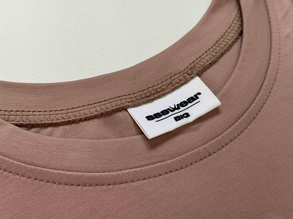 Футболка женская с короткими рукавами ssswear