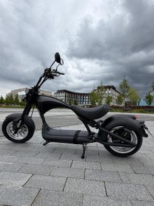 Электроскутер Mangosteen M1P 60V2000W30A (В НАЛИЧИИ)