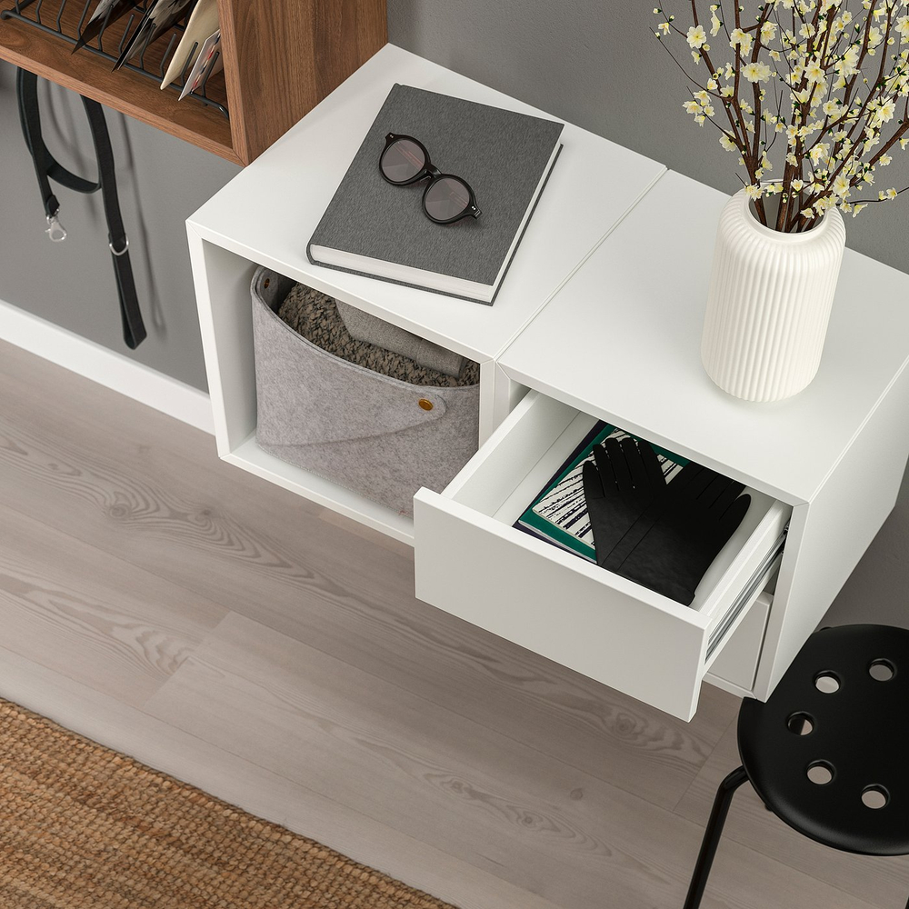 IKEA EKET  (ИКЕА ЕКЕТ)  -  Комбинация навесных шкафов - белый/орех 105x35x70 см