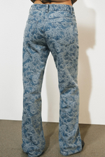 ДЖИНСЫ FLARE С ВЫСОКОЙ ПОСАДКОЙ И ЖАККАРДОМ — ZW COLLECTION — ZARA
