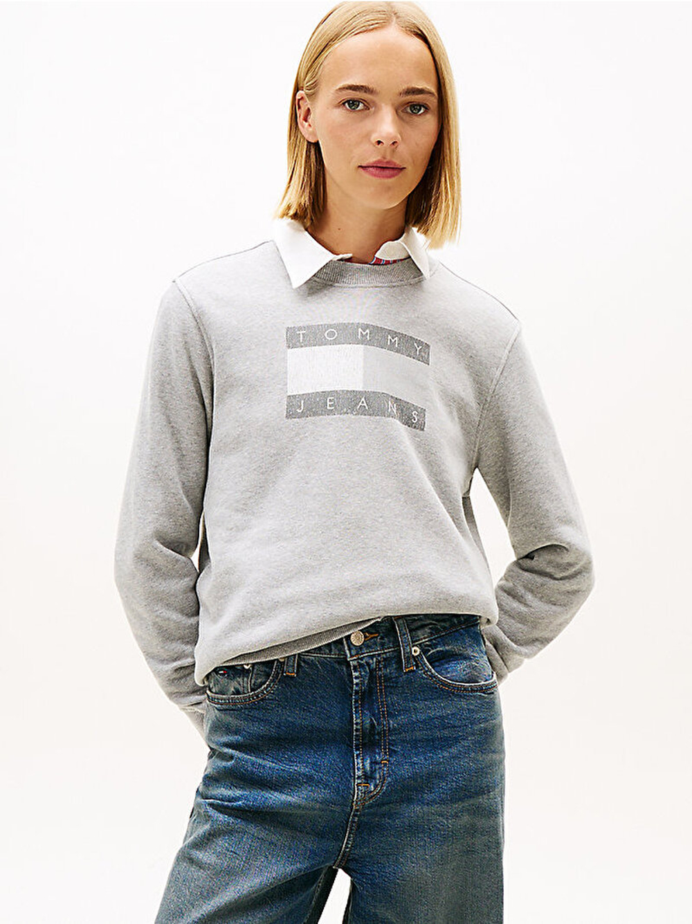 Толстовка женская TOMMY JEANS TJW REG TJ FLAG CREW