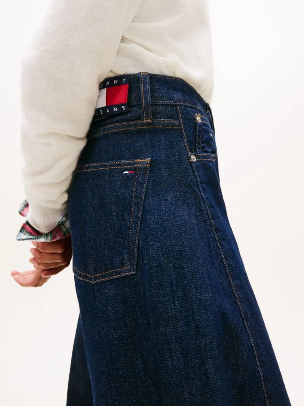 Джинсы женские TOMMY JEANS ELLA MID BARREL