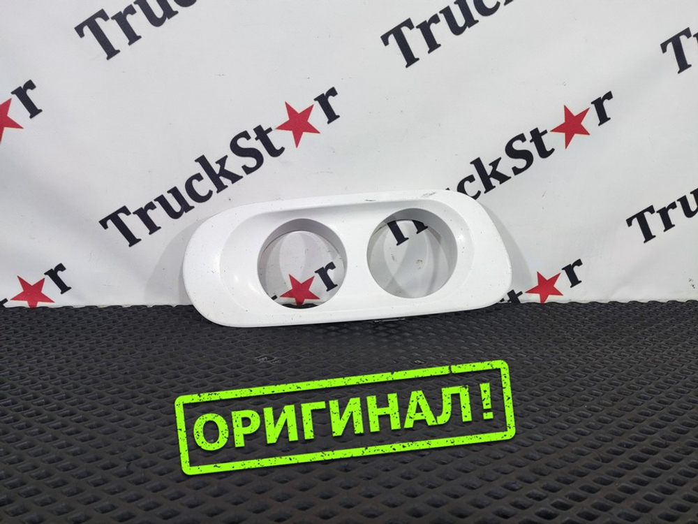Облицовка ПТФ правая