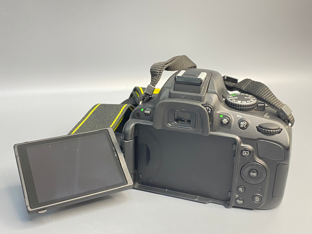Nikon D5100 4000 кадров