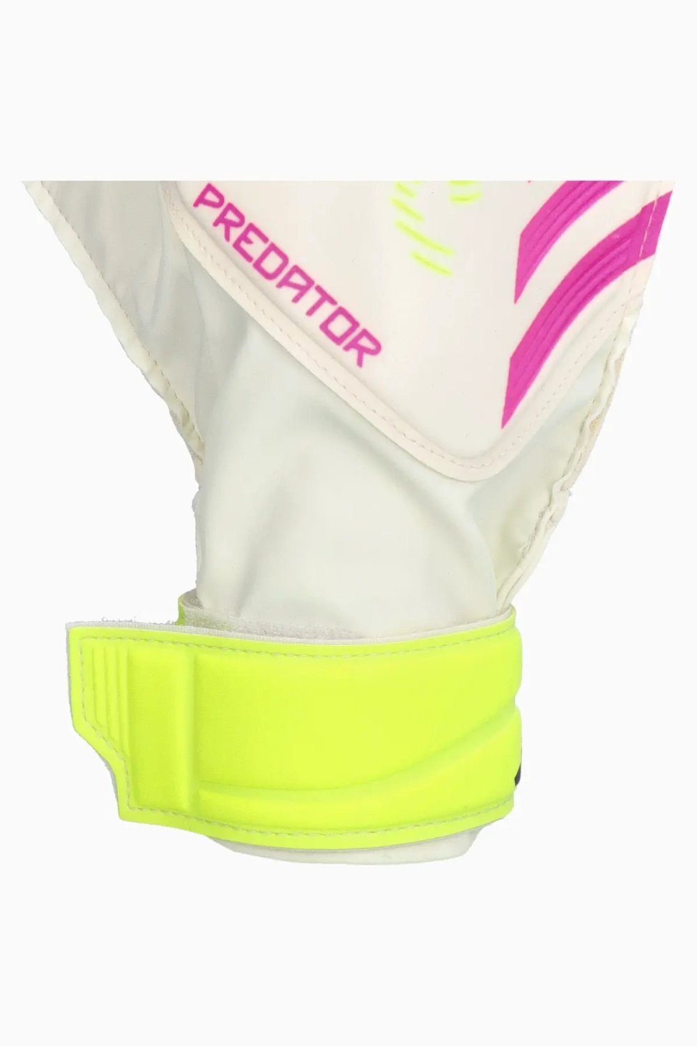 Вратарские перчатки adidas Predator Training