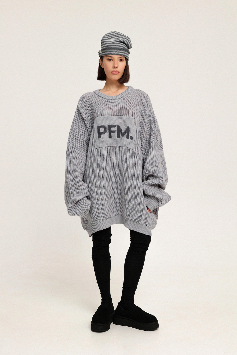 Свитер PFM.
