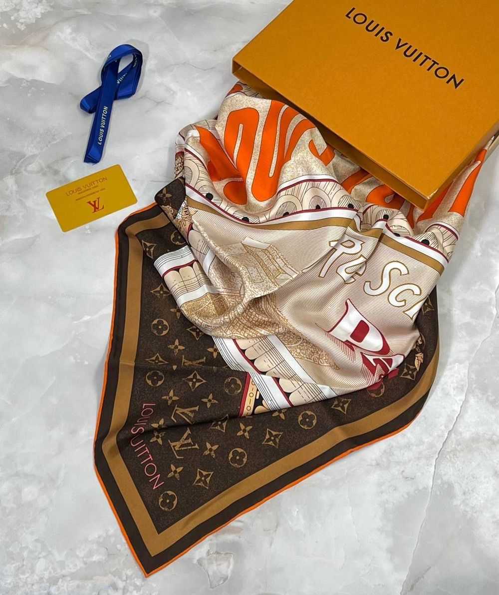 Платок Louis Vuitton 90х90 см