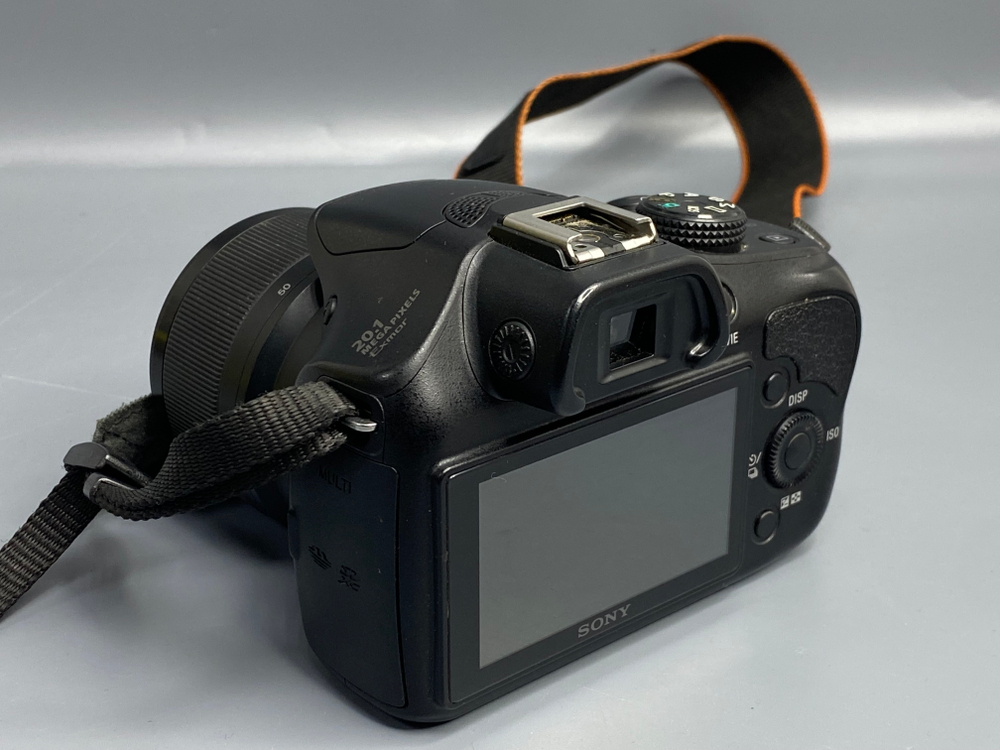 Sony Alpha A3500 Kit 18–50mm f/4–5.6