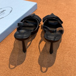 Туфли Prada