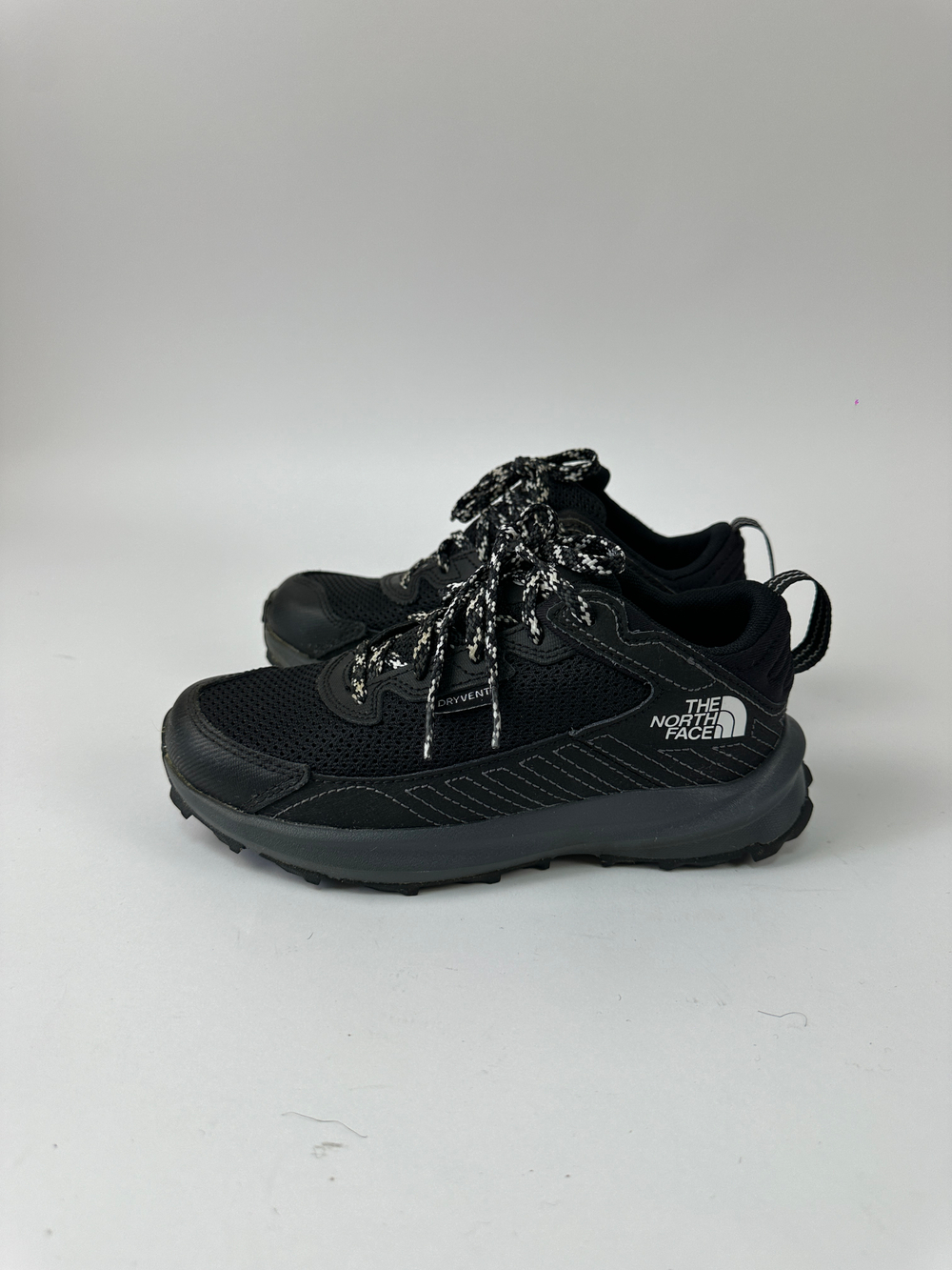 Кроссовки The North Face