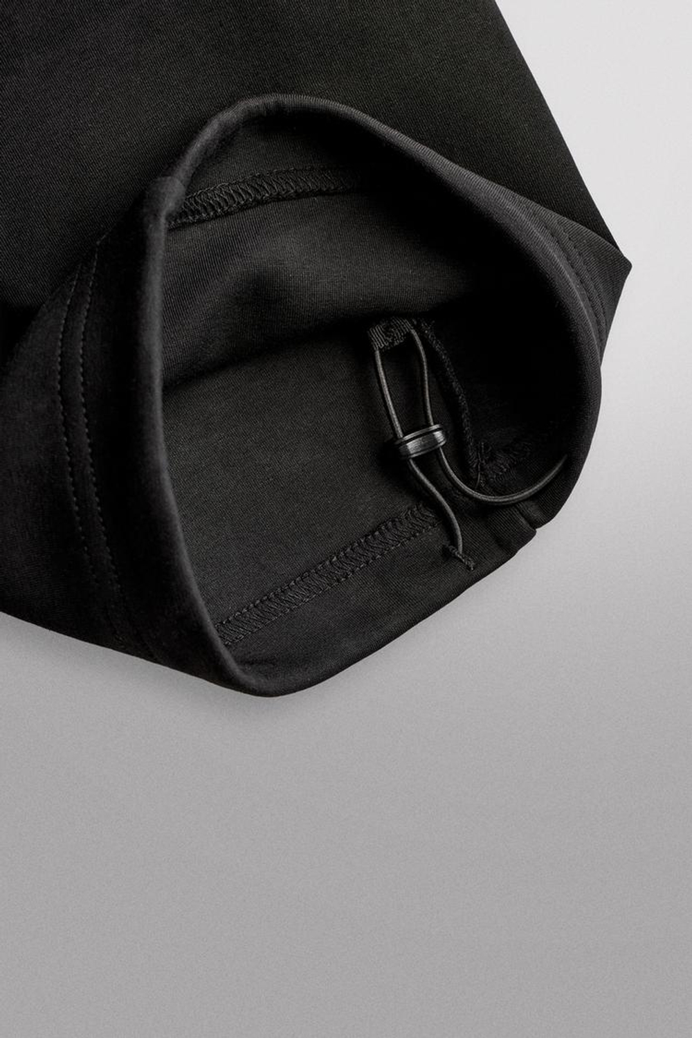 ZARA БРЮКИ-ДЖОГГЕРЫ ИЗ ВЫСОКОТЕХНОЛОГИЧНОЙ ТКАНИ, ЧЕРНЫЙ