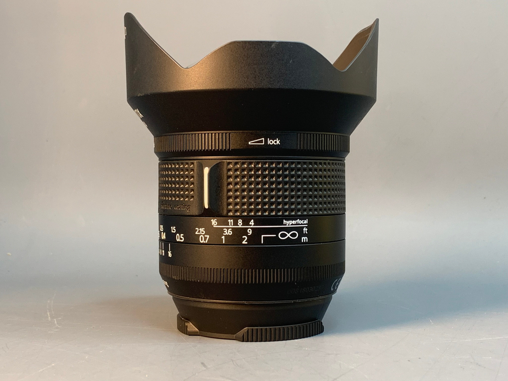 Irix 11mm F/4 Canon EF