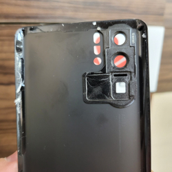 Крышка для Huawei P30 Pro - задняя стеклянная панель "Хорошее качество" (чёрного цвета)