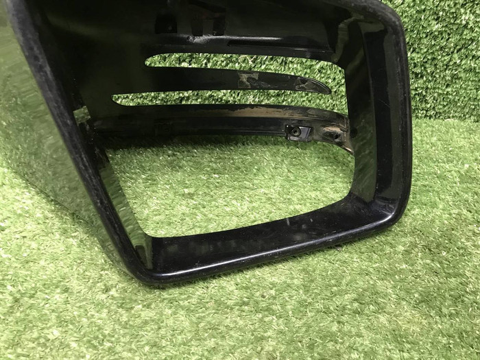 Крышка зеркала правая Mercedes M GLE W166 (11-18)