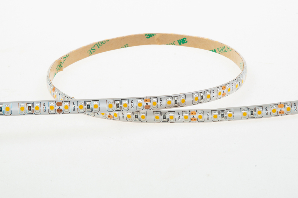 Лента светодиодная SMD нейтральная DC24V 9, 6W/m 4000K 720Lm/m 120д/м CRI>95 IP65,  упаковка 5 метров,  ширина 8мм,  высота 2мм,  самоклейкая