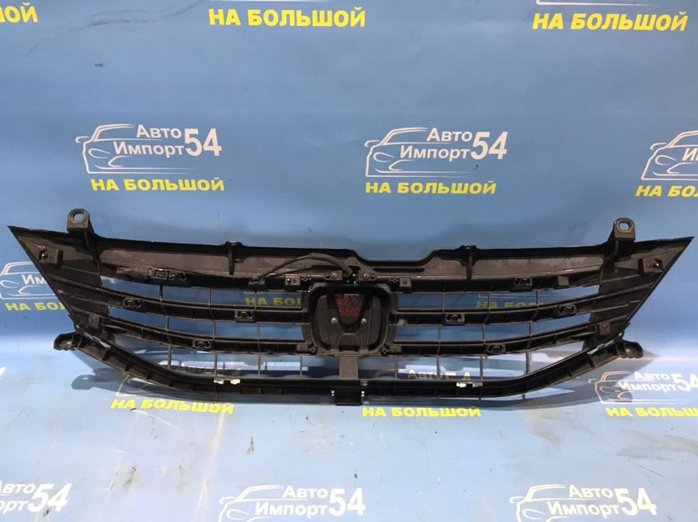 Решетка радиатора Honda ODYSSEY 2011-2013