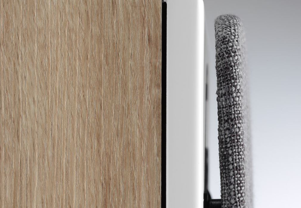 Dali Oberon Vokal Light Oak — пассивная акустическая система центрального канала
