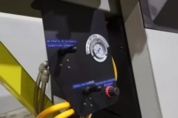 Комбинированные гидравлические пресс-ножницы Geka Hydracrop 110/180