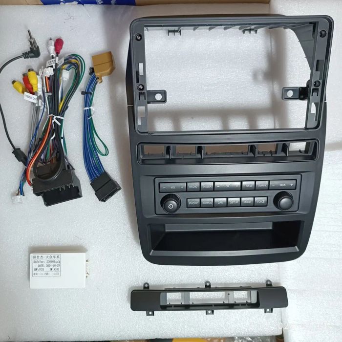 Магнитола для Volkswagen Touareg 2 2010-2018 - Kuberg KP-1222 монитор 12.5" в стиле LEXUS на Android 13, Быстрая, CarPlay, 4G SIM-слот
