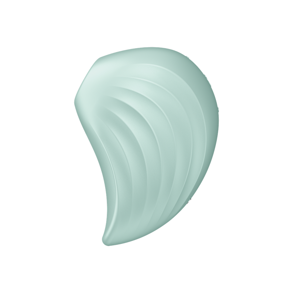 Pearl Diver