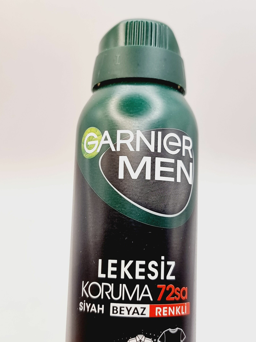 Garnier Men Дезодорант-антиперспирант спрей, 72 ч, черное/белое/цветное, без спирта, 150 мл (Франция)