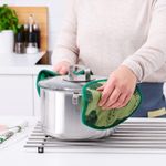 Прихватка IKEA TORVFLY (ТОРВФЛИ), Зеленый с рисунком, 20 см